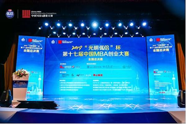 f81e3089f937677cd54a10409000defc.jpg